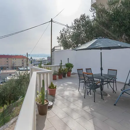 Kos Apartment