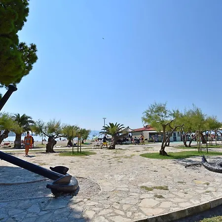 Kos * Omiš